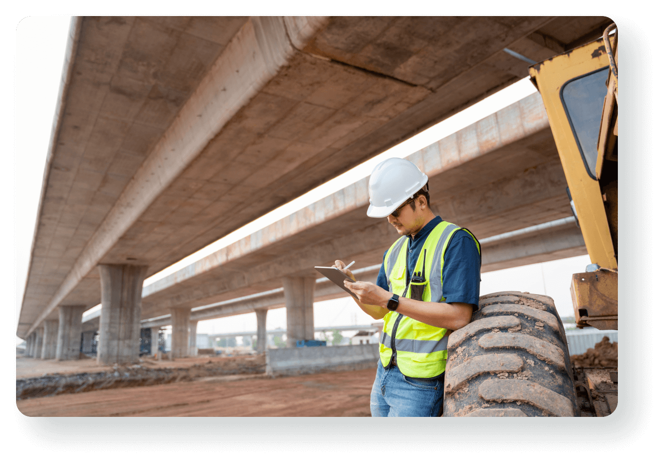 engineer accessing documents from field on activedraft ipad ios software